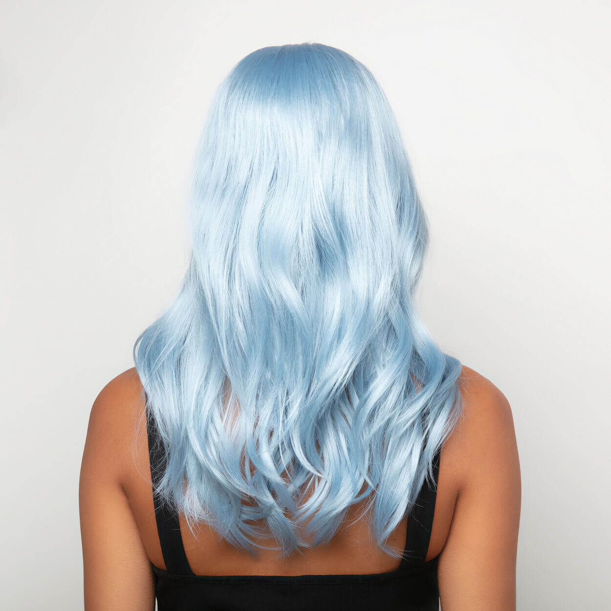 Divine Wavez by Rene of Paris wig in Polar Sky Image 3