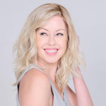 Load image into Gallery viewer, Dalgona 16 by Belle Tress wig in Champagne w/ Apple Pie Image 2
