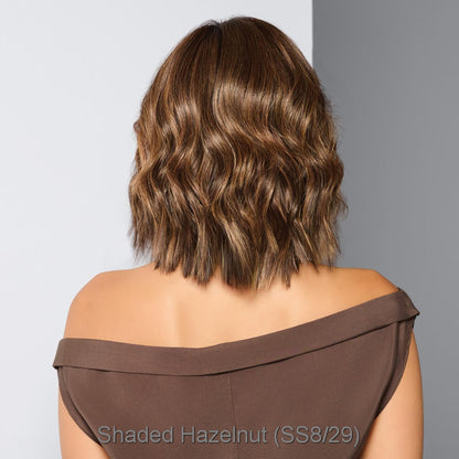 Steal The Show by Raquel Welch (Lace Front-Mono Top-Hand Tied Wig)