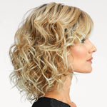 Load image into Gallery viewer, It Curl by Raquel Welch in Pale Golden Honey (RL16/88) Image 4

