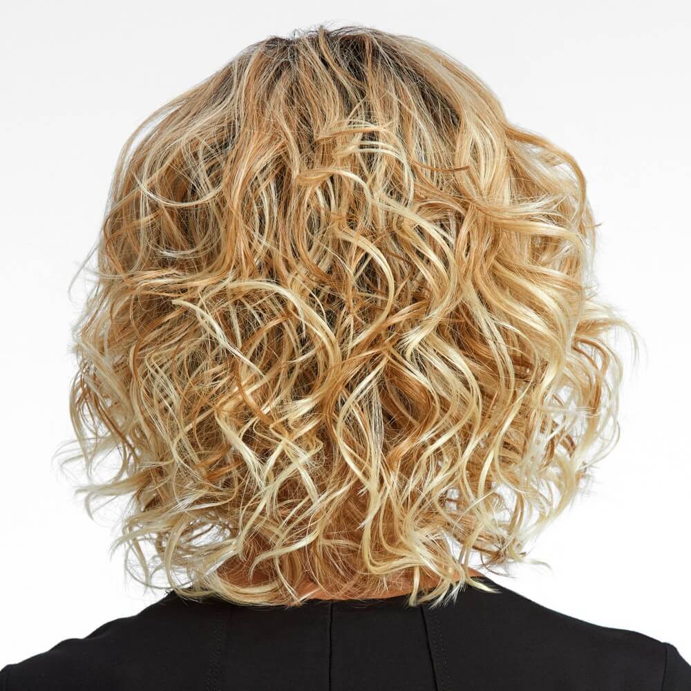 It Curl by Raquel Welch in Pale Golden Honey (RL16/88) Image 3