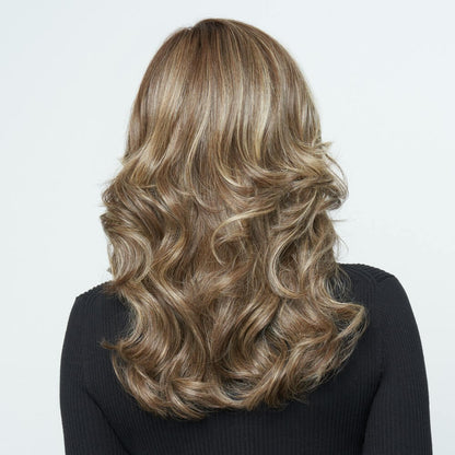 Stroke of Genius by Raquel Welch in Shaded Iced Cafe Latte (SS9/24) Image 7