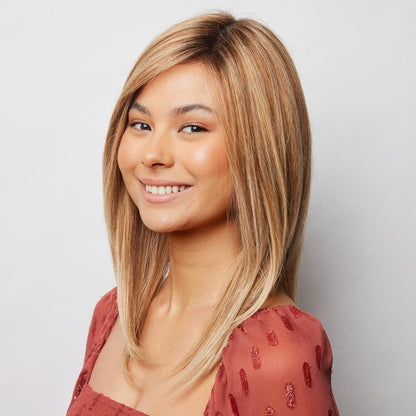 Thea by Amore wig in Hazelnut Cream Image 5